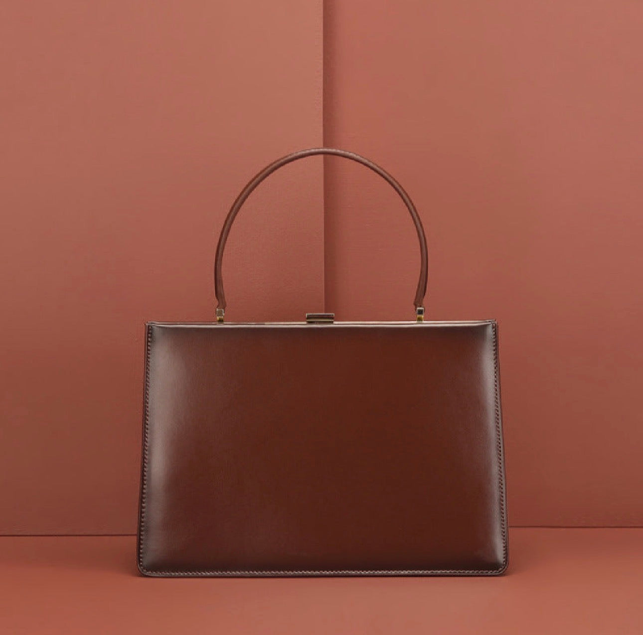 Modern & Vintage-Inspired Styles
